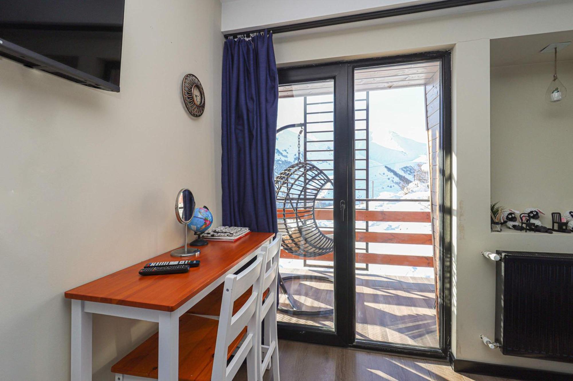 Stylish Studio Apartment With Balcony Gudauri Εξωτερικό φωτογραφία
